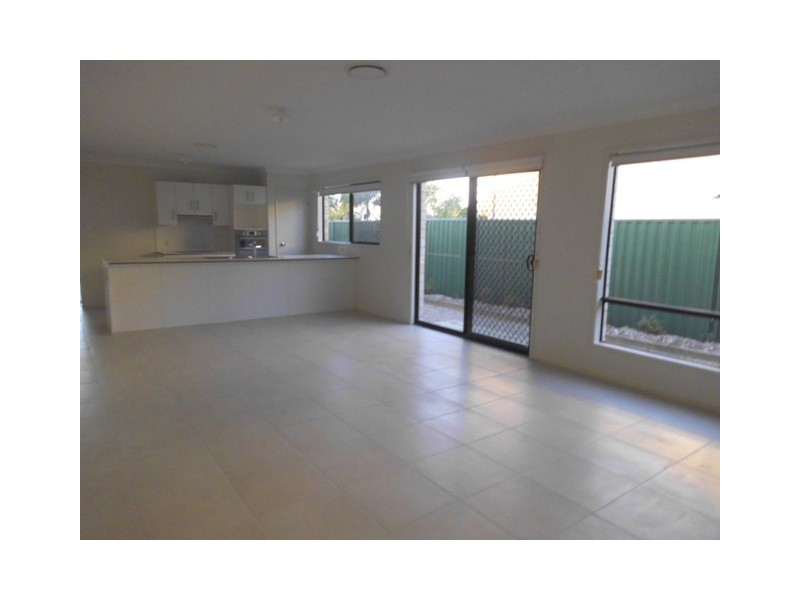 11A  Albert Street, Eagleby QLD 4207