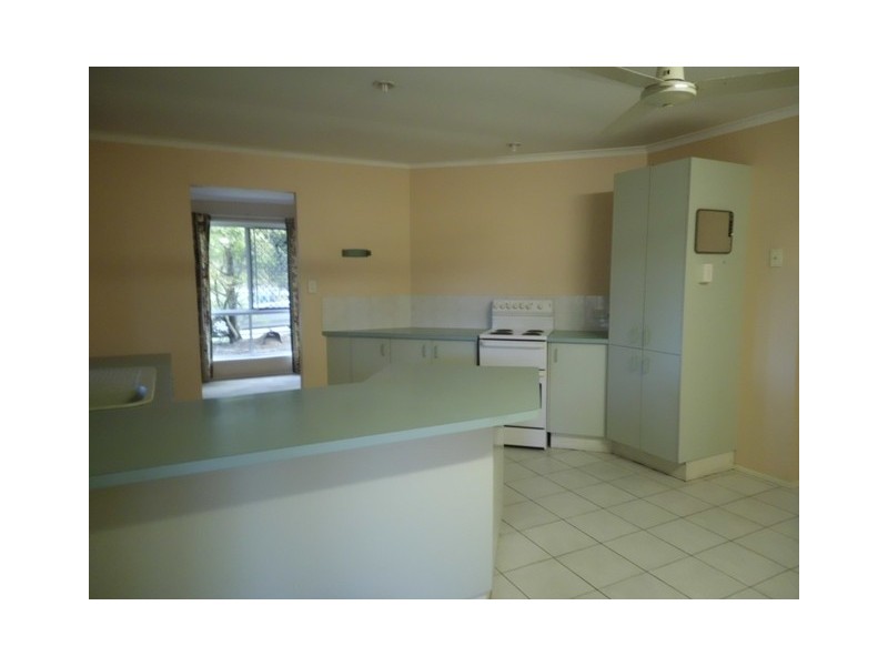 4 Gilbert Street, Eagleby QLD 4207