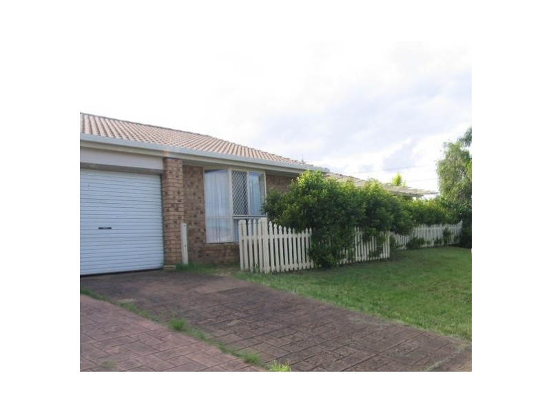 2 Linning Street, Mount Warren Park QLD 4207