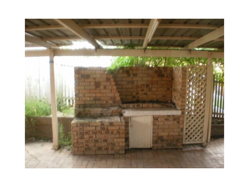 2 Linning Street, Mount Warren Park QLD 4207