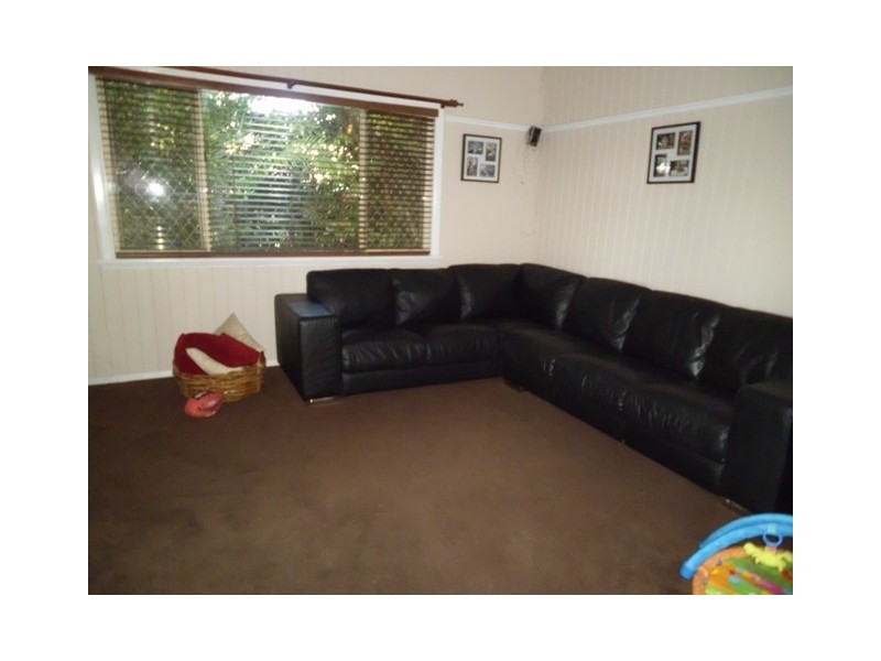 47 Louis Street, Beenleigh QLD 4207