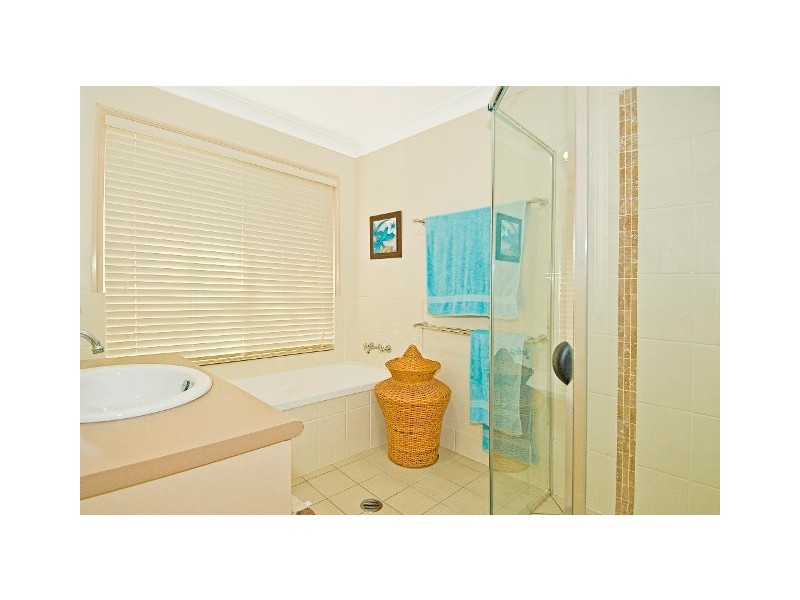 11 Hartwig Crescent, Mount Warren Park QLD 4207