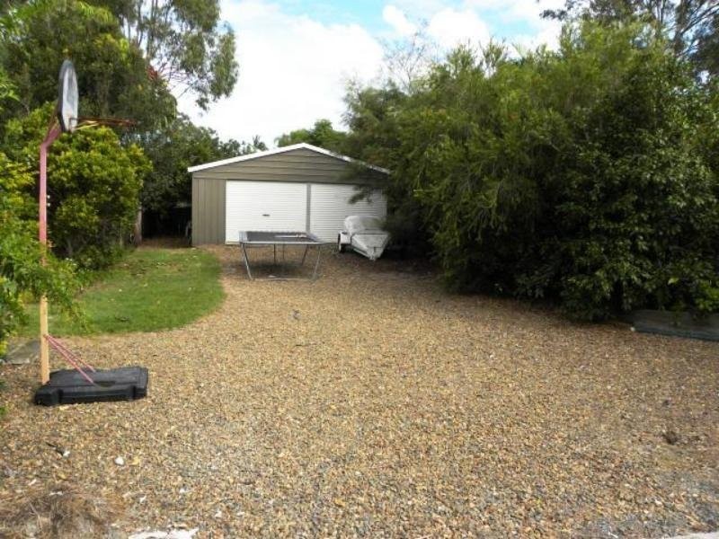 11 Ivanhoe Drive, Bethania QLD 4205