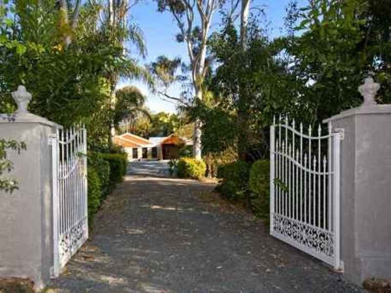 3 Marshall Road, Alberton QLD 4207