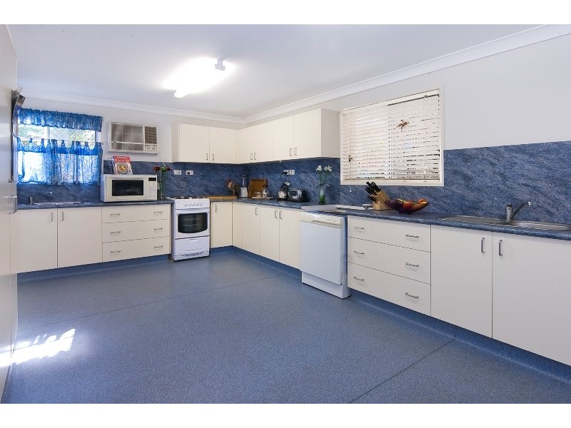 2 Solway Crescent, Carbrook QLD 4130