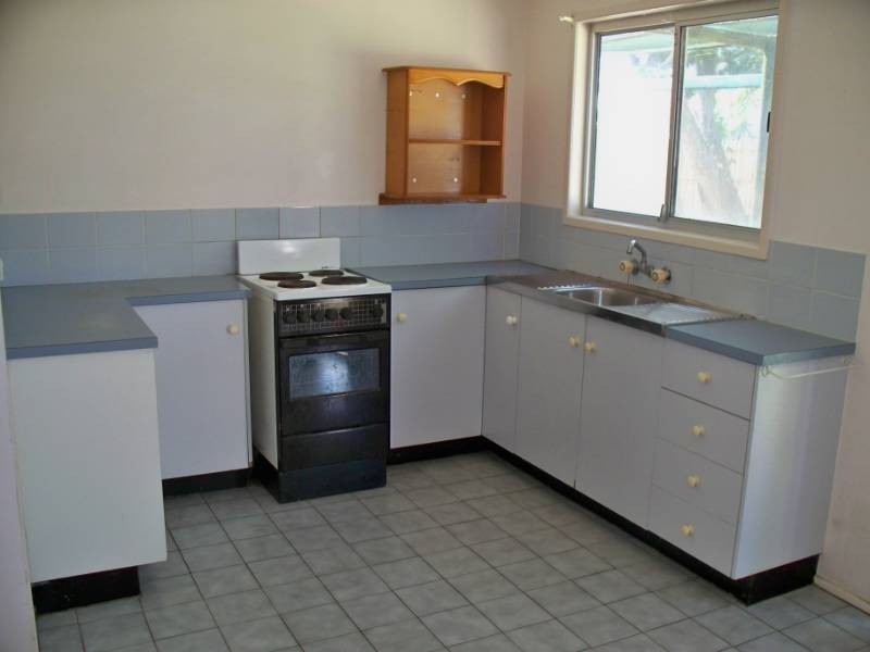 37 Bedford Crescent, Eagleby QLD 4207