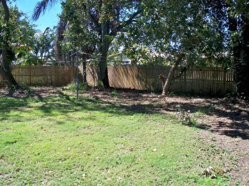 37 Bedford Crescent, Eagleby QLD 4207