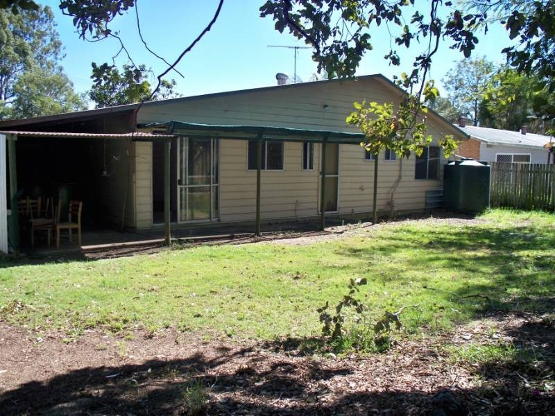 37 Bedford Crescent, Eagleby QLD 4207
