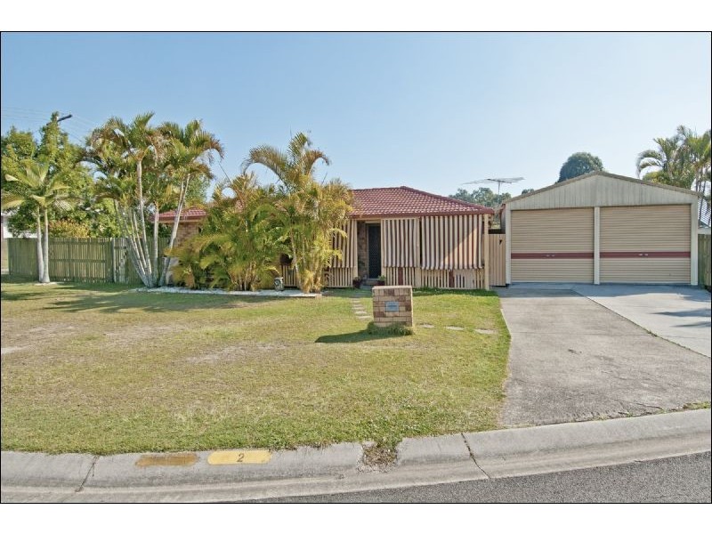 2 Iona Street, Edens Landing QLD 4207