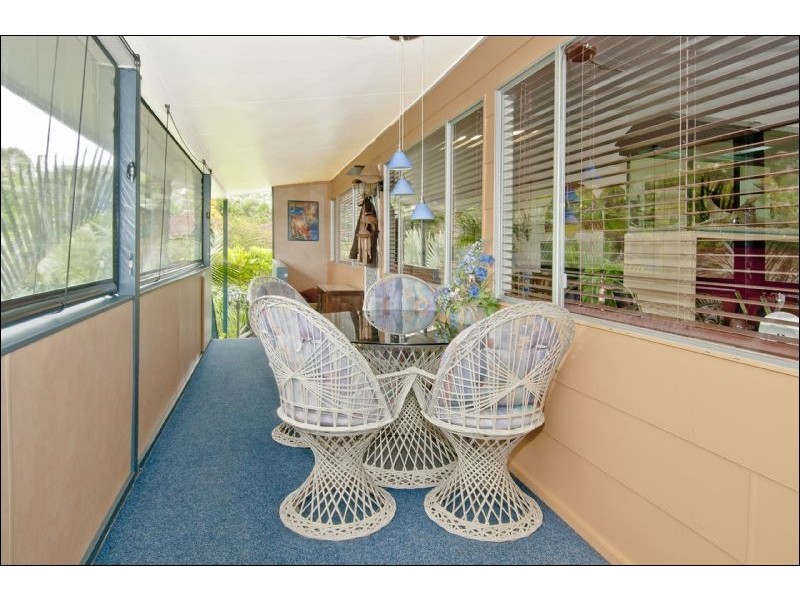 1  Dampier Ave, Eagleby QLD 4207