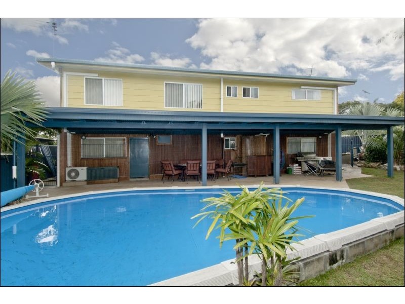 1  Dampier Ave, Eagleby QLD 4207