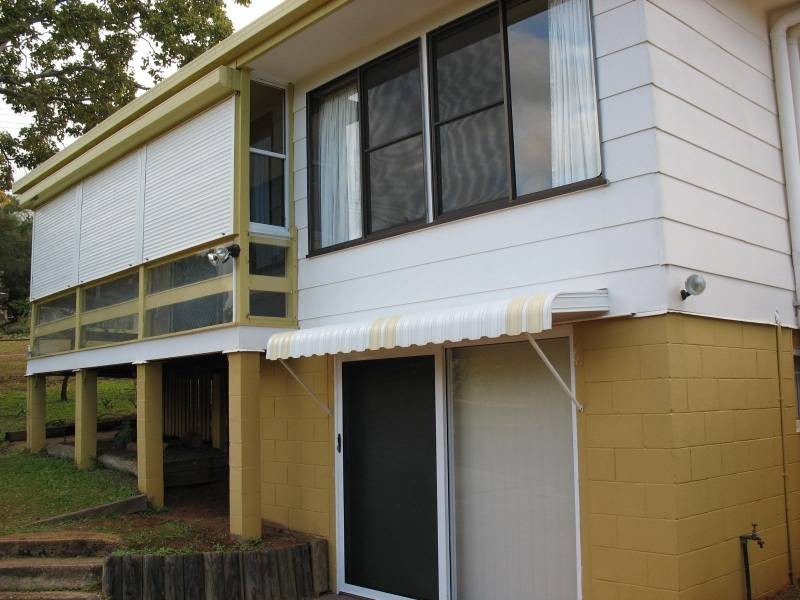 22 Pine Avenue, Lamb Island QLD 4184