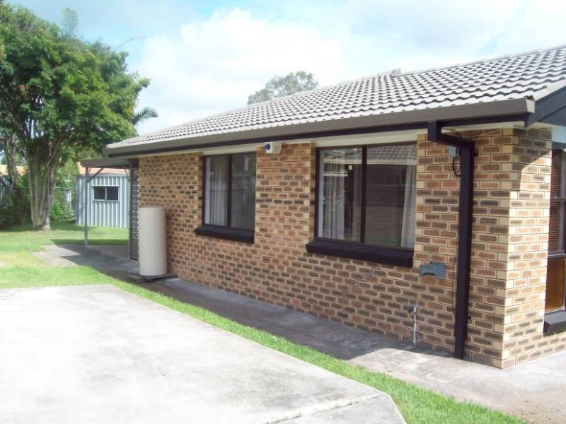 12 Federation Drv, Bethania QLD 4205