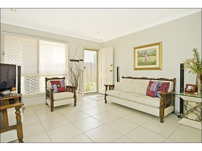 Edens Landing QLD 4207