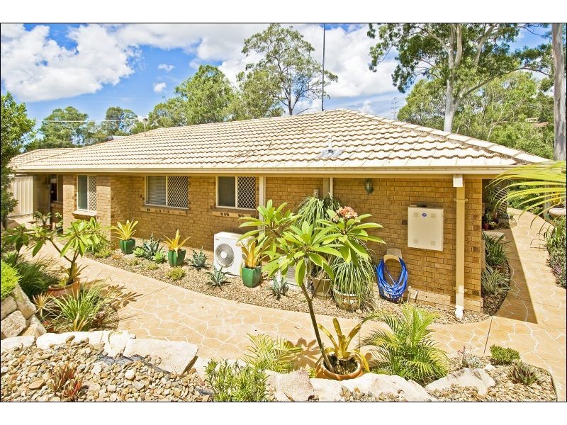 Edens Landing QLD 4207