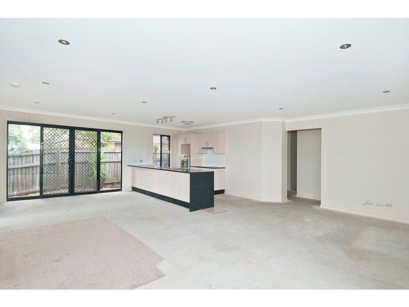 16 Bluff Court, Beenleigh QLD 4207