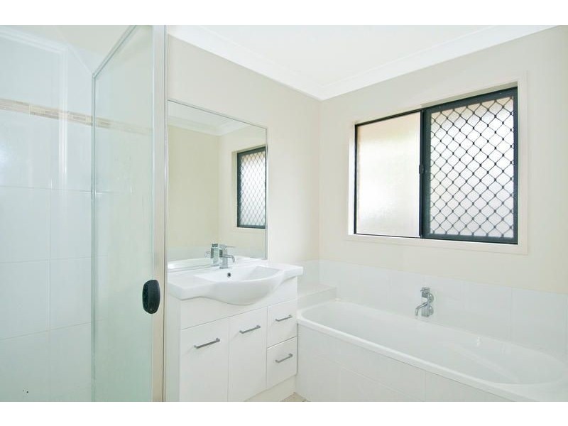 16 Bluff Court, Beenleigh QLD 4207