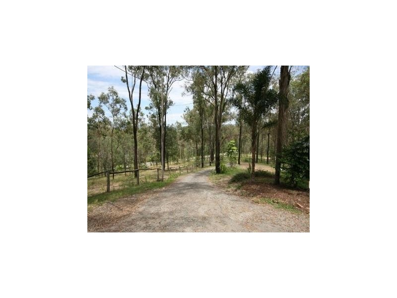 146 Pendennis Road, Tamborine QLD 4270