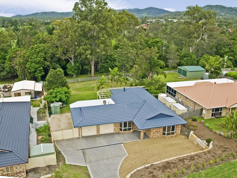 44 Yvonne Cresent, Mount Warren Park QLD 4207