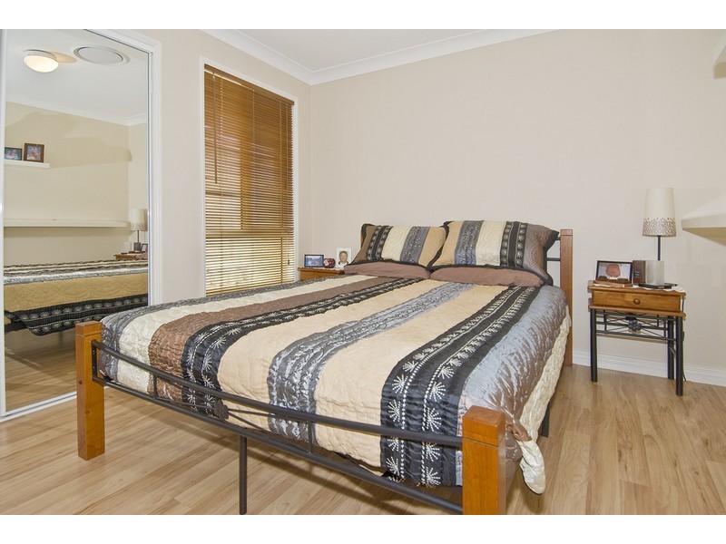 44 Yvonne Cresent, Mount Warren Park QLD 4207