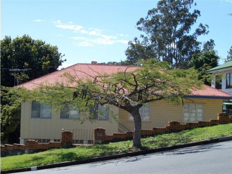 30 Reuben Street, Holland Park QLD 4121