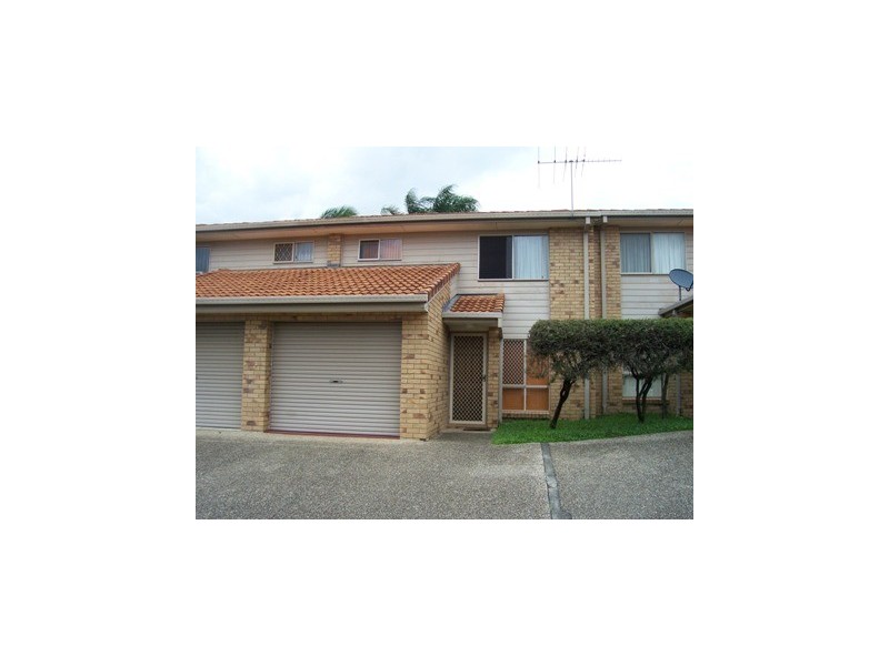 2/5 Delanty Crt, Edens Landing QLD 4207