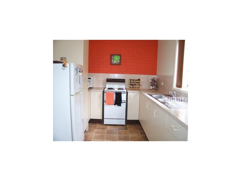 2/5 Delanty Crt, Edens Landing QLD 4207