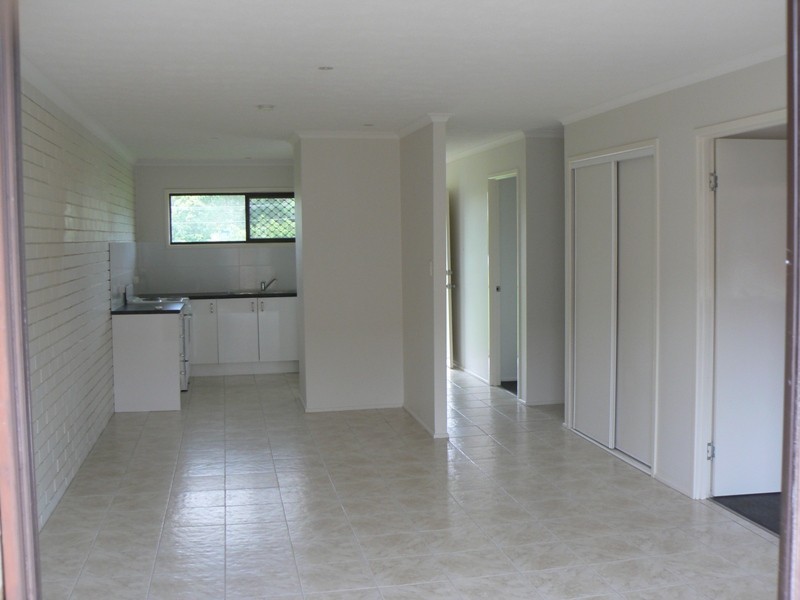 5/6  Cowper Street, Eagleby QLD 4207