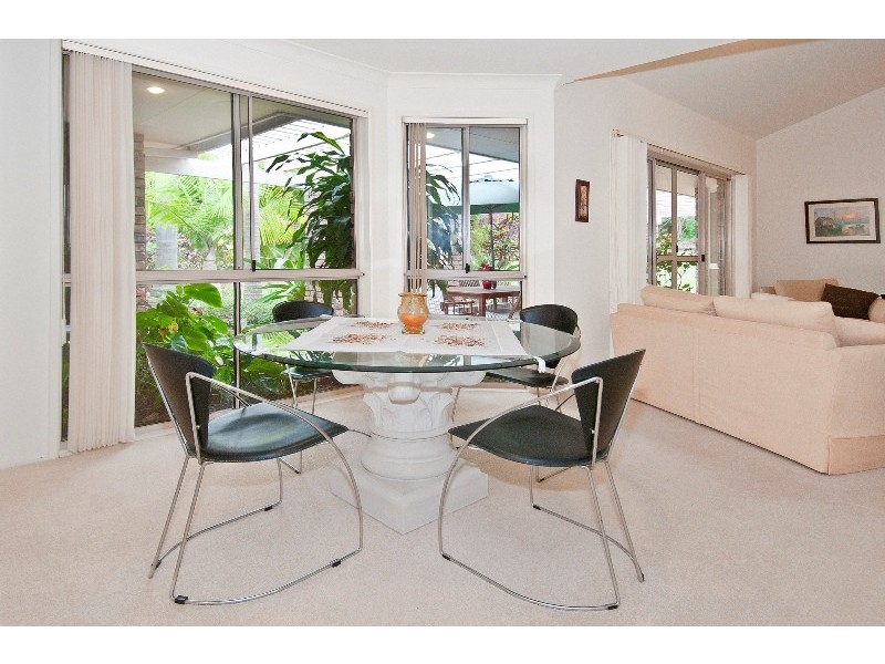 7 Carl Heck Boulevard, Windaroo QLD 4207