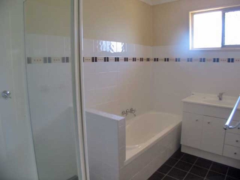 2 Birun Street, Woodridge QLD 4114