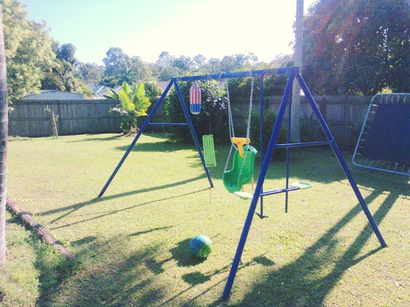 21 MCKINLEY ST, Eagleby QLD 4207