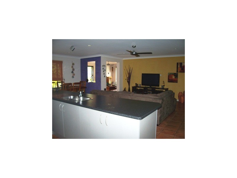 39 Albert Valley Drive, Bahrs Scrub QLD 4207