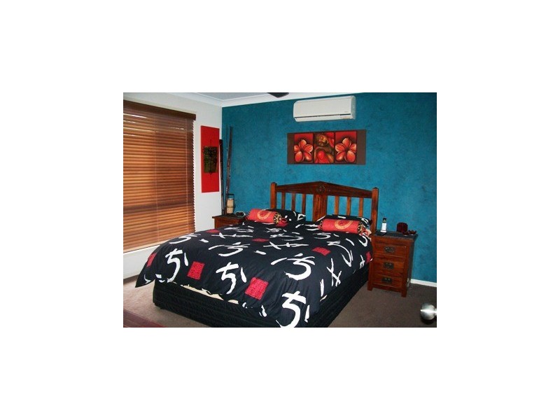 39 Albert Valley Drive, Bahrs Scrub QLD 4207