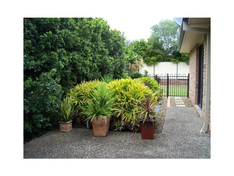 39 Albert Valley Drive, Bahrs Scrub QLD 4207