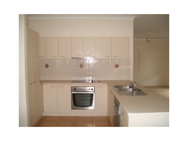 24 Sandra Ann Dr, Edens Landing QLD 4207