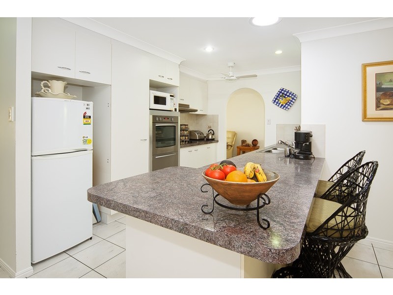 27 Yvonne Crescent, Mount Warren Park QLD 4207