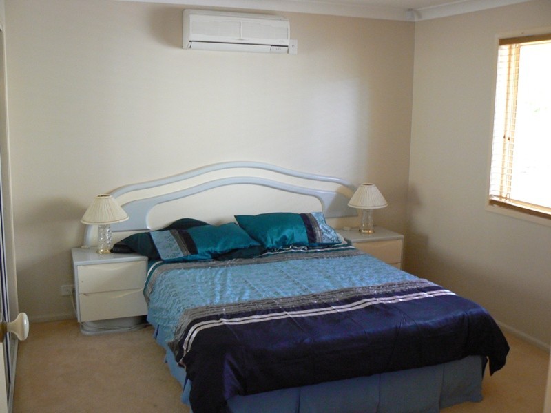 30 Black Diamond Cresent, Edens Landing QLD 4207