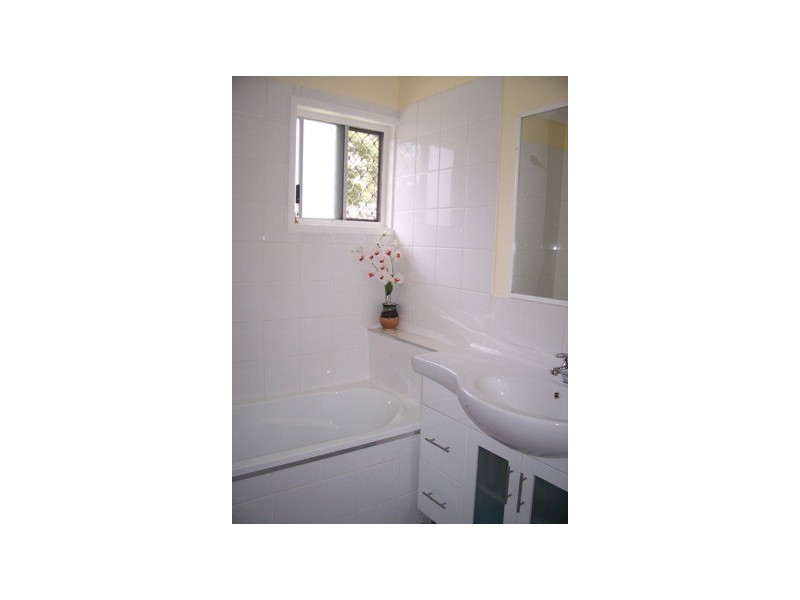 35 Sirus St, Eagleby QLD 4207