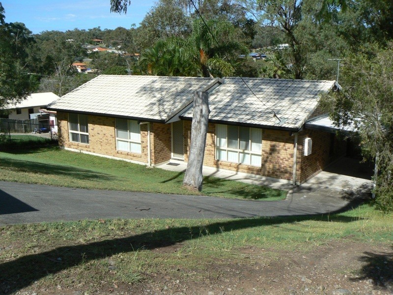 12  Harburg Drive, Beenleigh QLD 4207