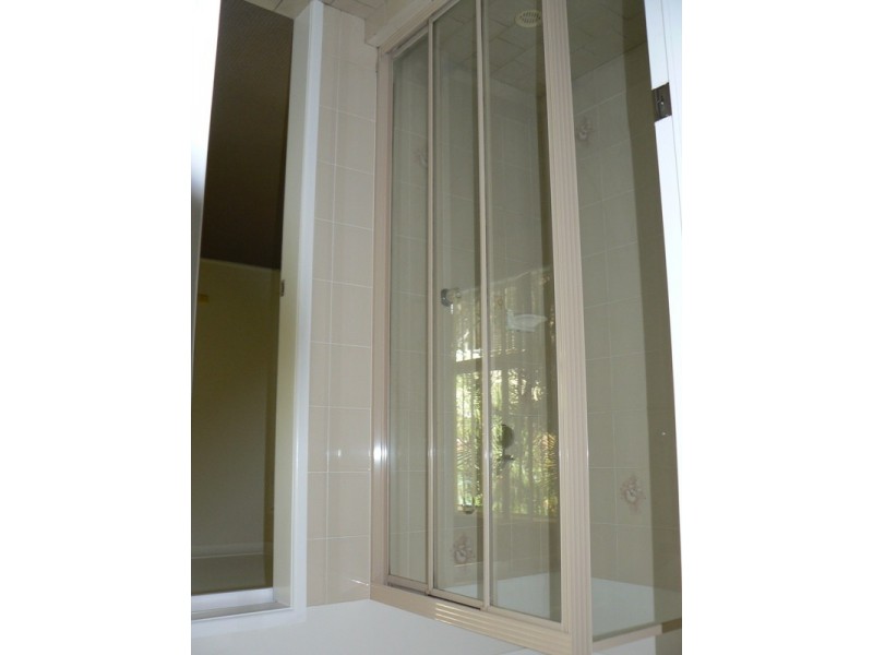 12  Harburg Drive, Beenleigh QLD 4207