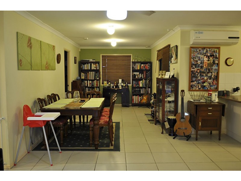 22 Cherrytree Place, Waterford West QLD 4133