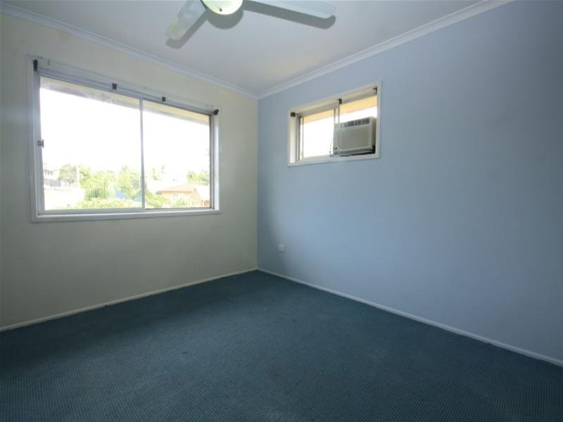 28 Meadow Cres, Beenleigh QLD 4207