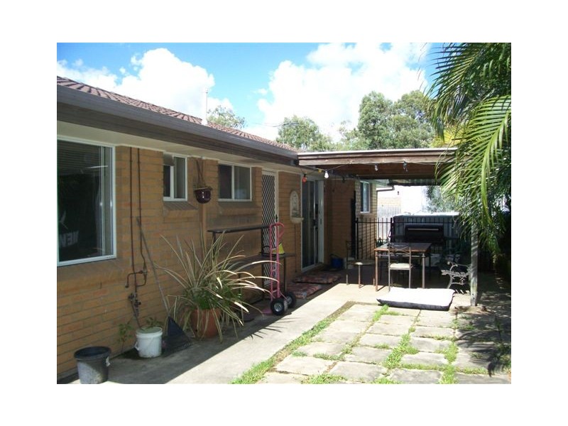 5 Joslin Court, Eagleby QLD 4207