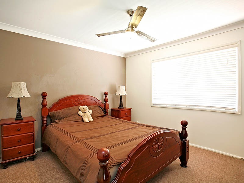 16-20 Pine Ave, Beenleigh QLD 4207