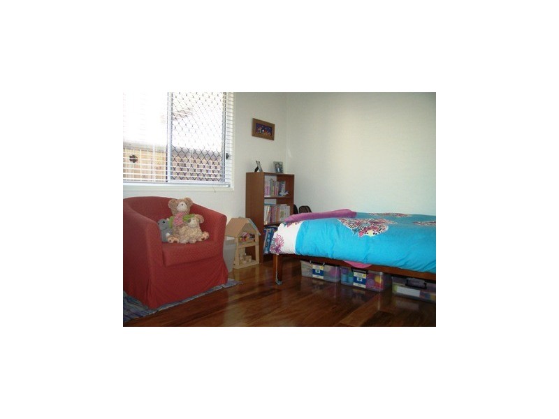 4 Girraween Place, Waterford QLD 4133