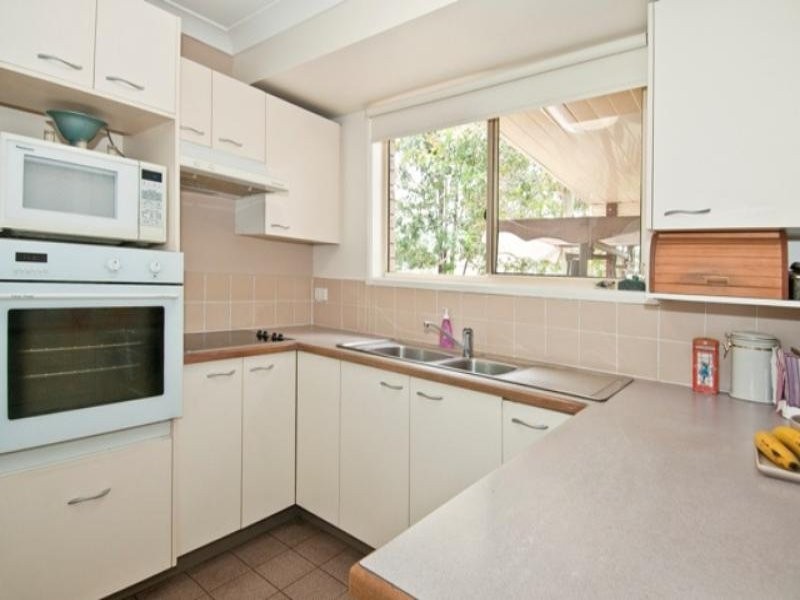 5 Presley Court, Windaroo QLD 4207