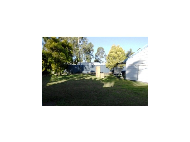 17 Rinto Dr, Eagleby QLD 4207