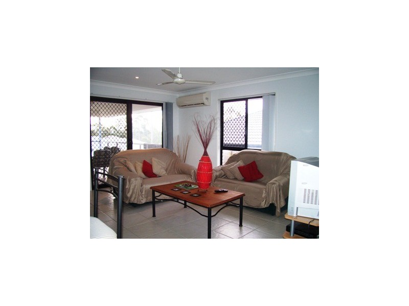 67 Woodlands Bvd, Waterford QLD 4133