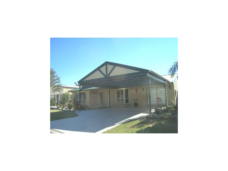 28 Hillside Crescent, Edens Landing QLD 4207