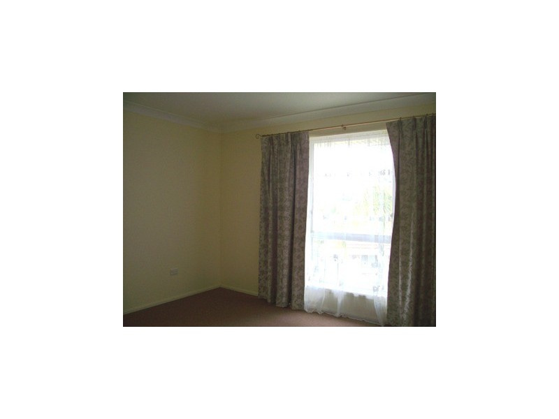 2/7 Jay Crt, Mount Warren Park QLD 4207